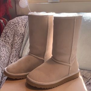 Brand new winter ugg boots